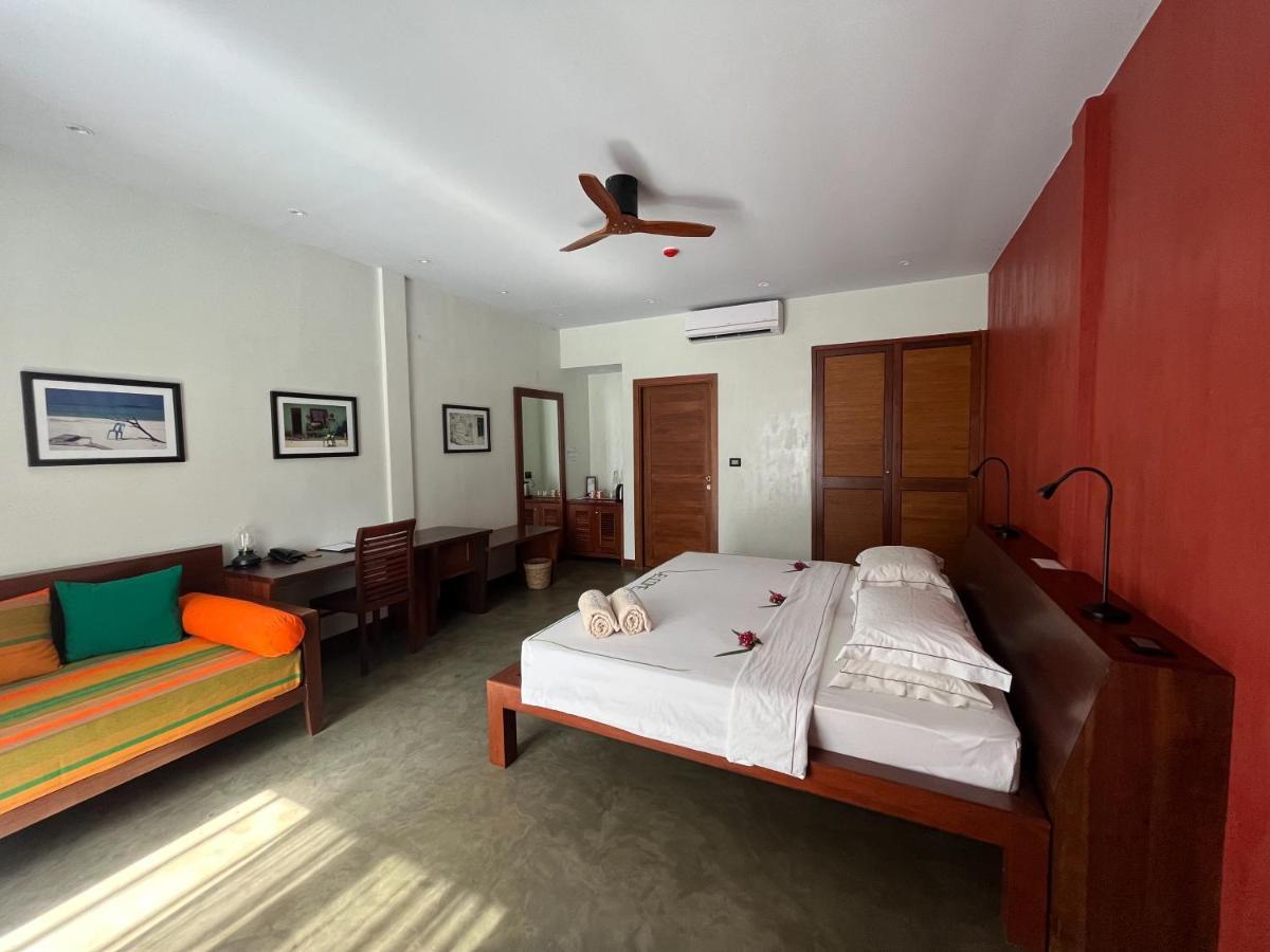 The Barefoot Eco Hotel Ханимаду Экстерьер фото
