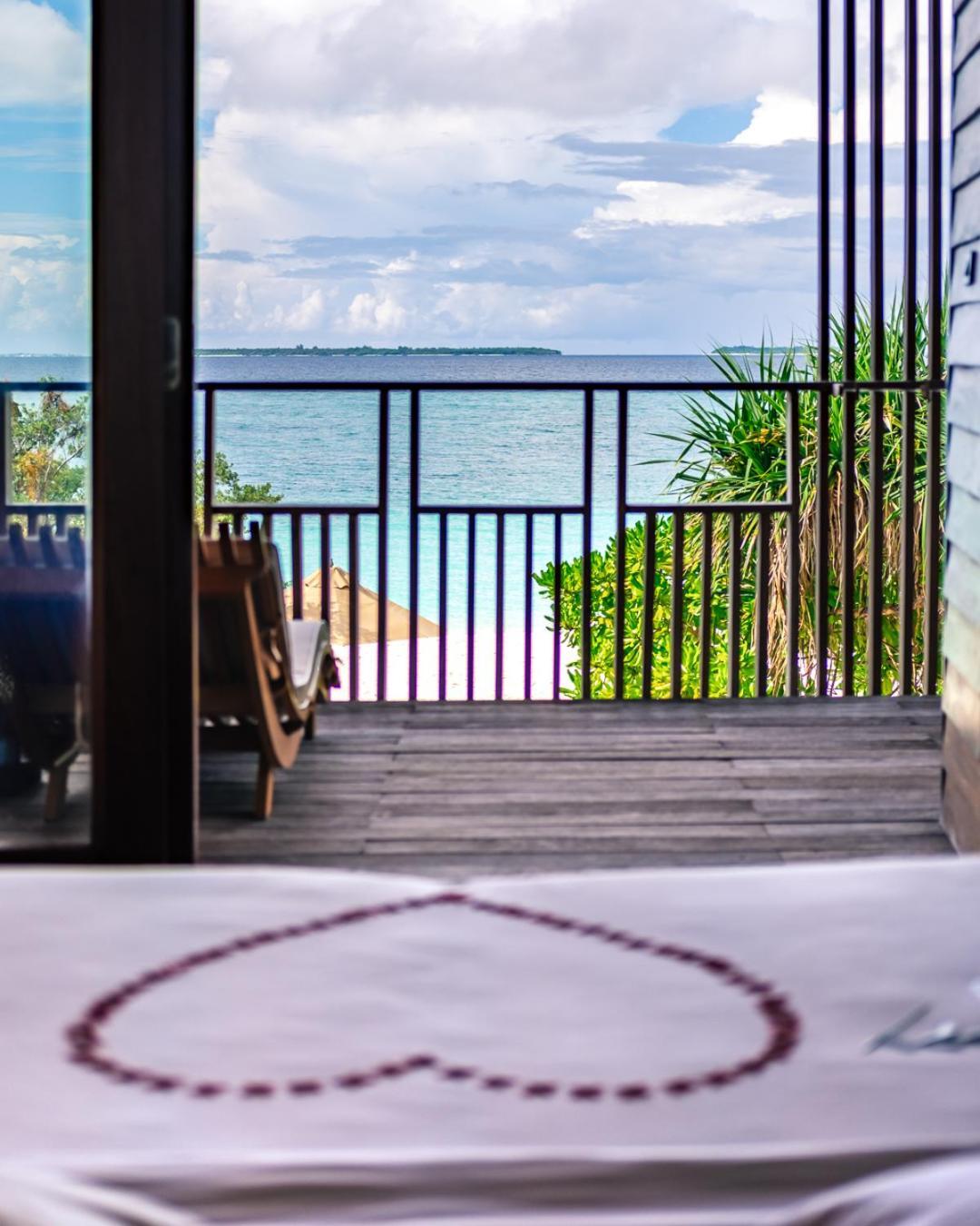 The Barefoot Eco Hotel Ханимаду Экстерьер фото